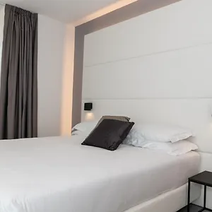J44 Lifestyle 5*, Lido di Jesolo Italien