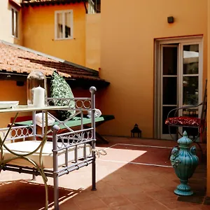 Number Nine 5*, Florenz Italien